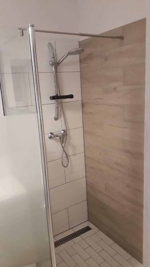 Apartament Oliwka Z Prywatnym Miejscem Postojowym Колобжег Экстерьер фото