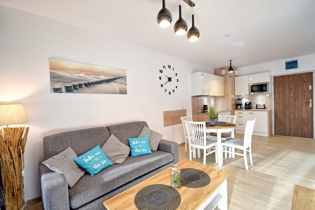 Apartament Oliwka Z Prywatnym Miejscem Postojowym Колобжег Экстерьер фото